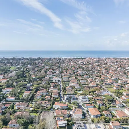 Apartamento La Bouganville - House With Garden Dei Marmi, Toscana *